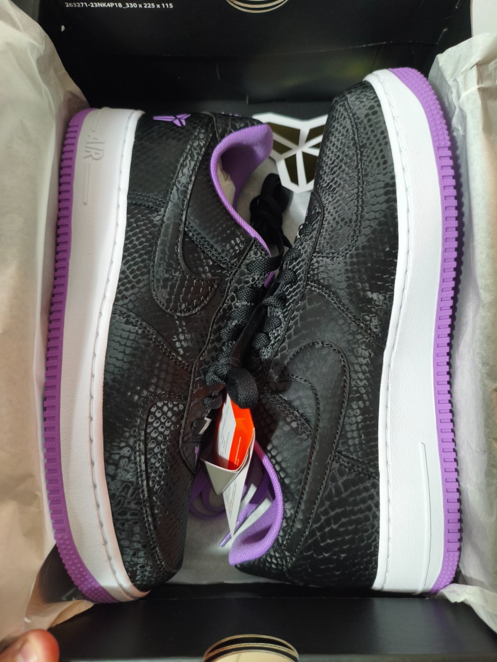 Kobe Bryant x Nike Air Force 1 Low Black Purple Stardust