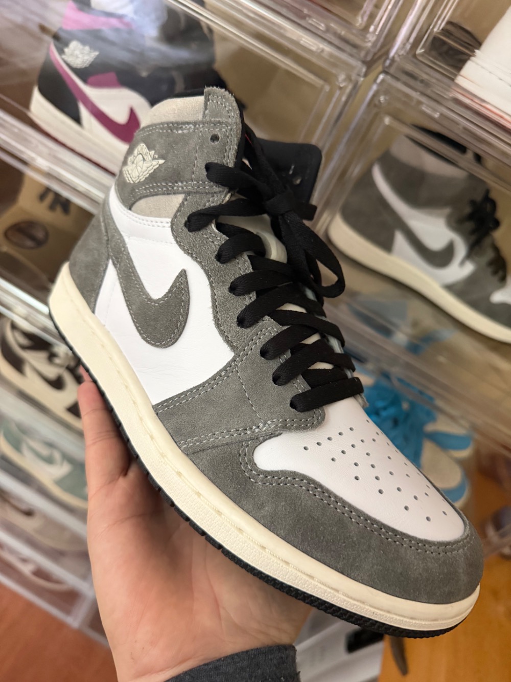 Air Jordan 1 High OG Washed Black
