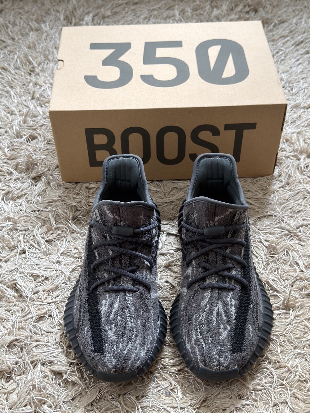 Yeezy 350 V2 MX Dark Salt