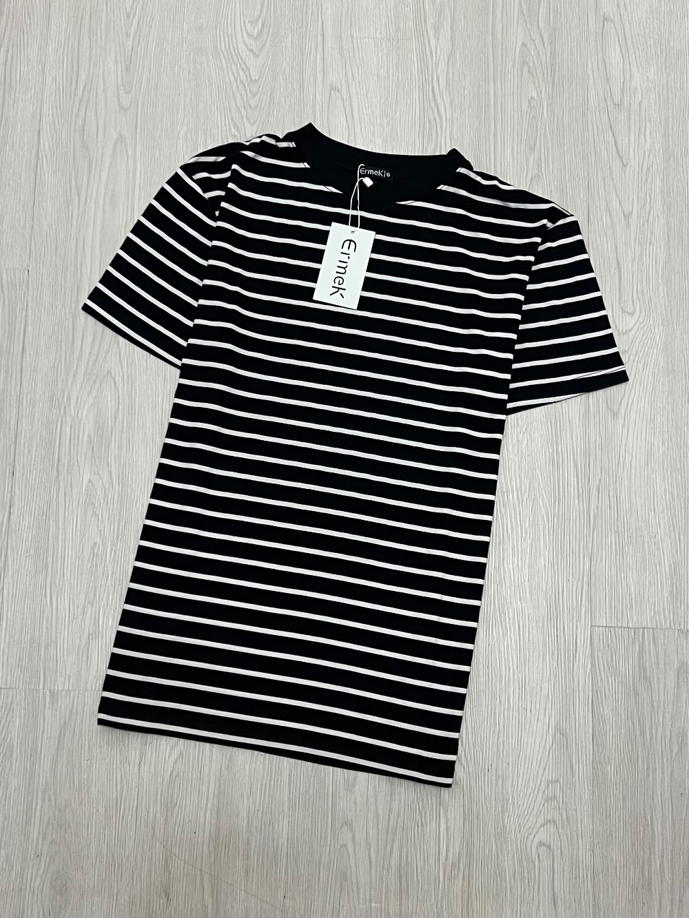 Camiseta Ermek Label Listrada Slim Fit Preta