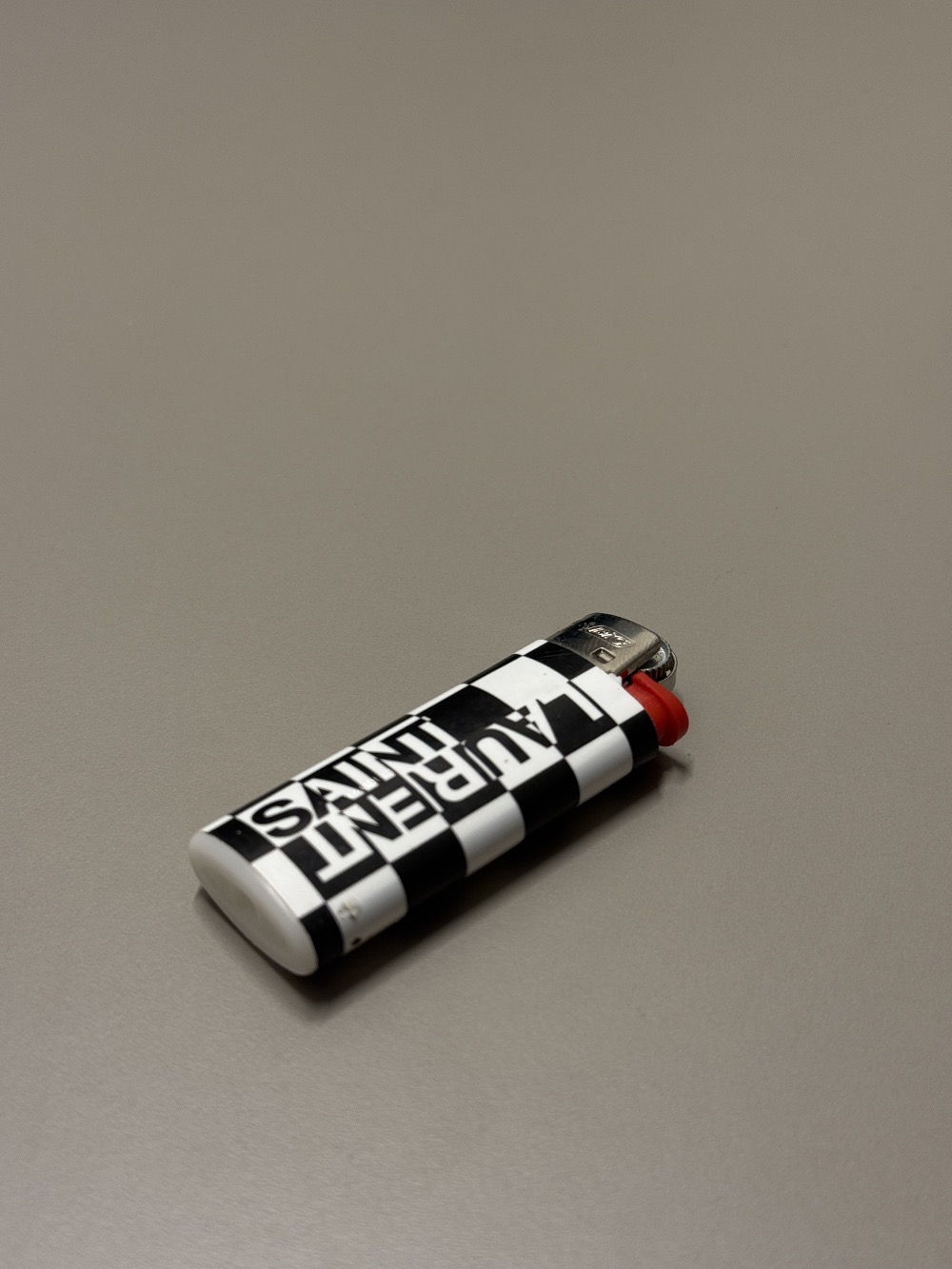 Isqueiro Yves Saint Laurent Rive Droite Exclusive