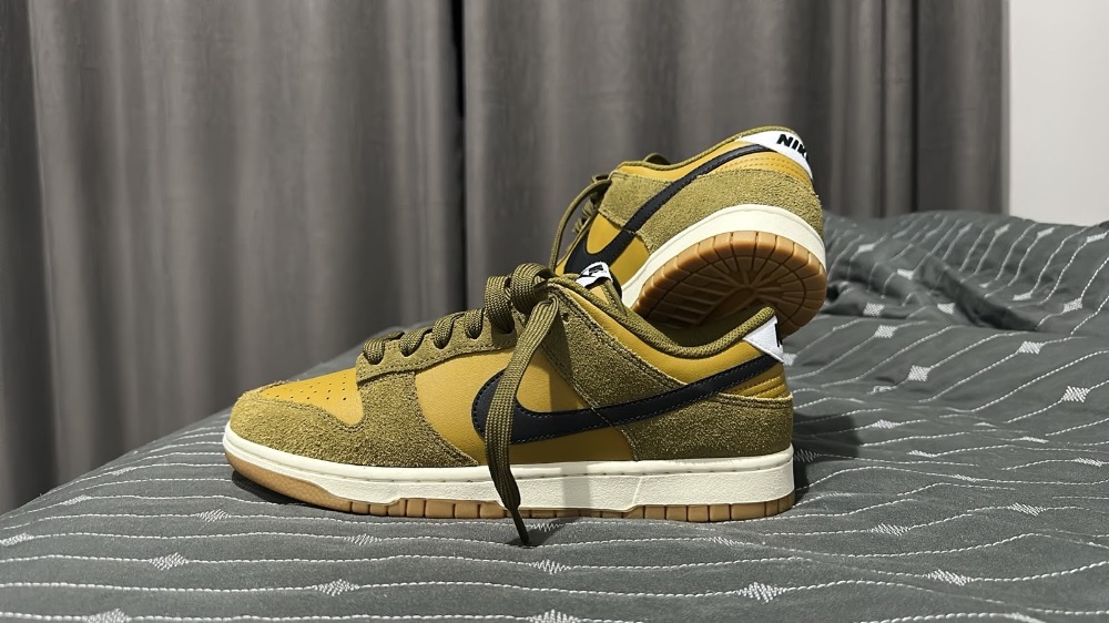 Nike Dunk Low SE Ochre
