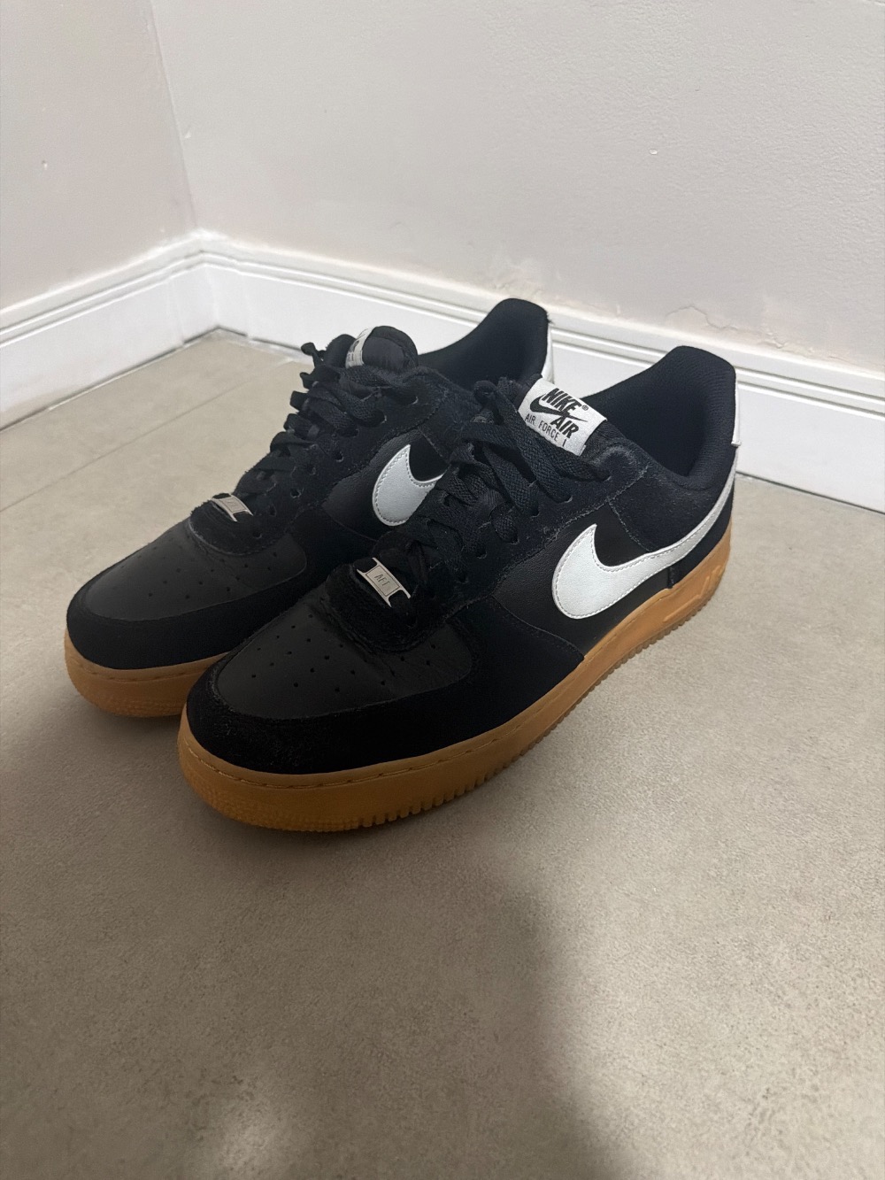 Nike Air Force 1 Low Black Summit White Gum
