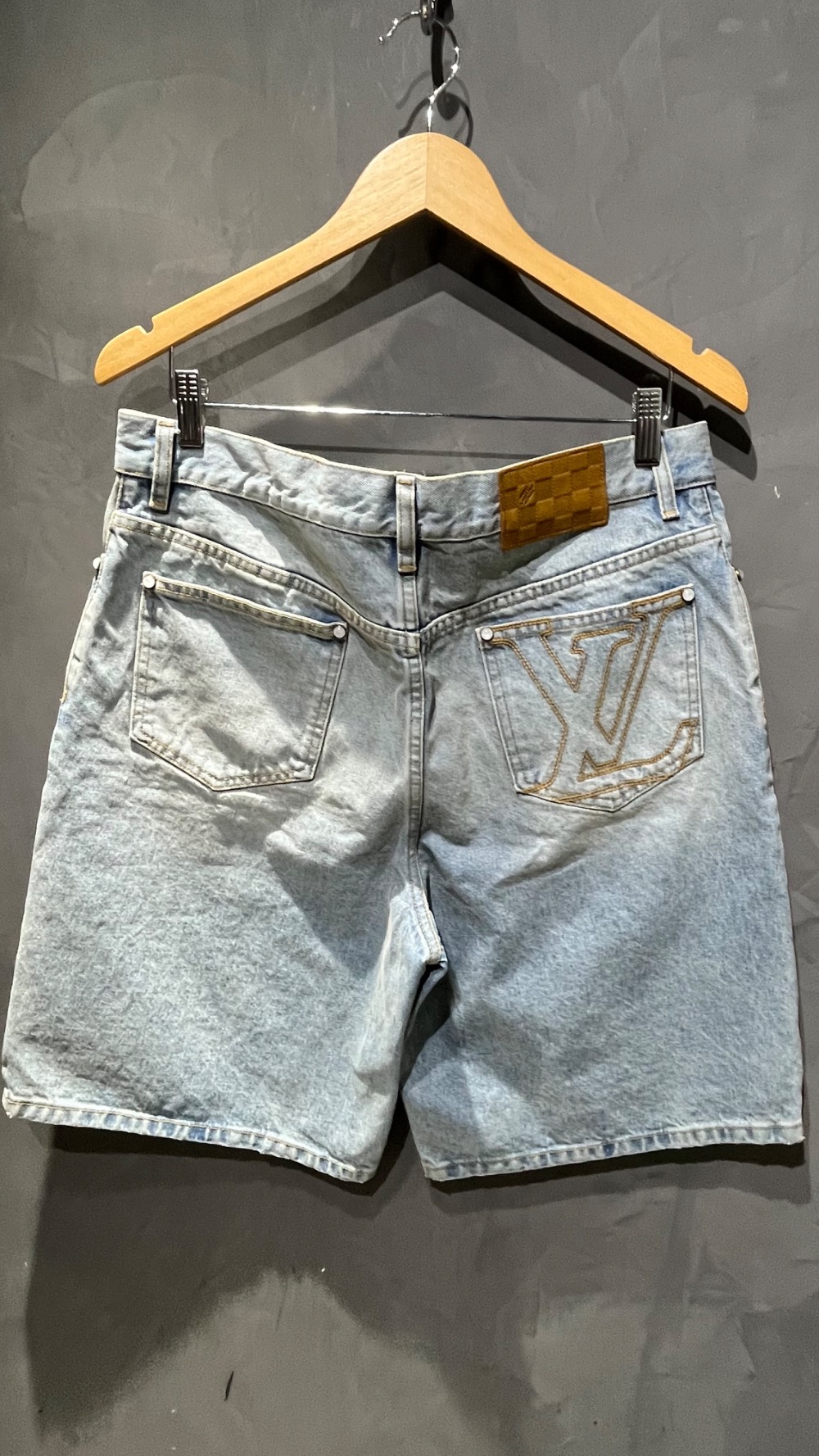 Bermuda jeans Louis Vuitton