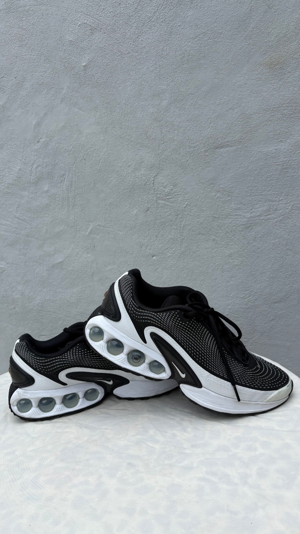 Nike Air Max DN Black White Cool Grey