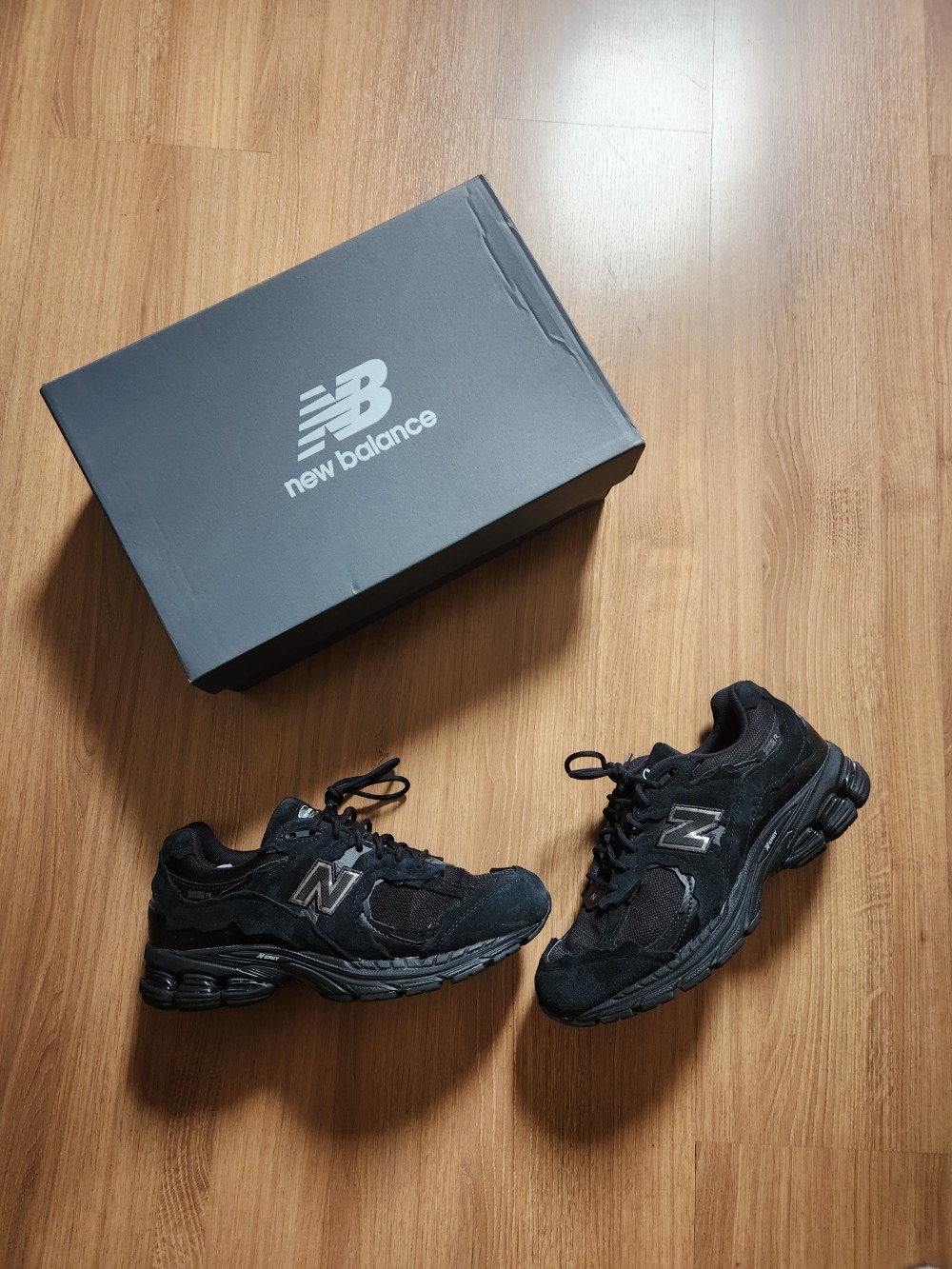 New Balance 2002R Protection Pack Black