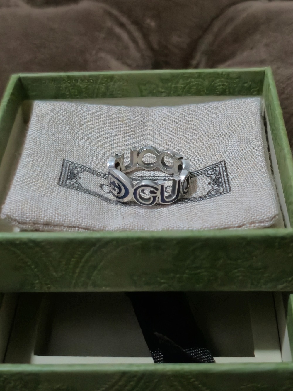 Anel Gucci