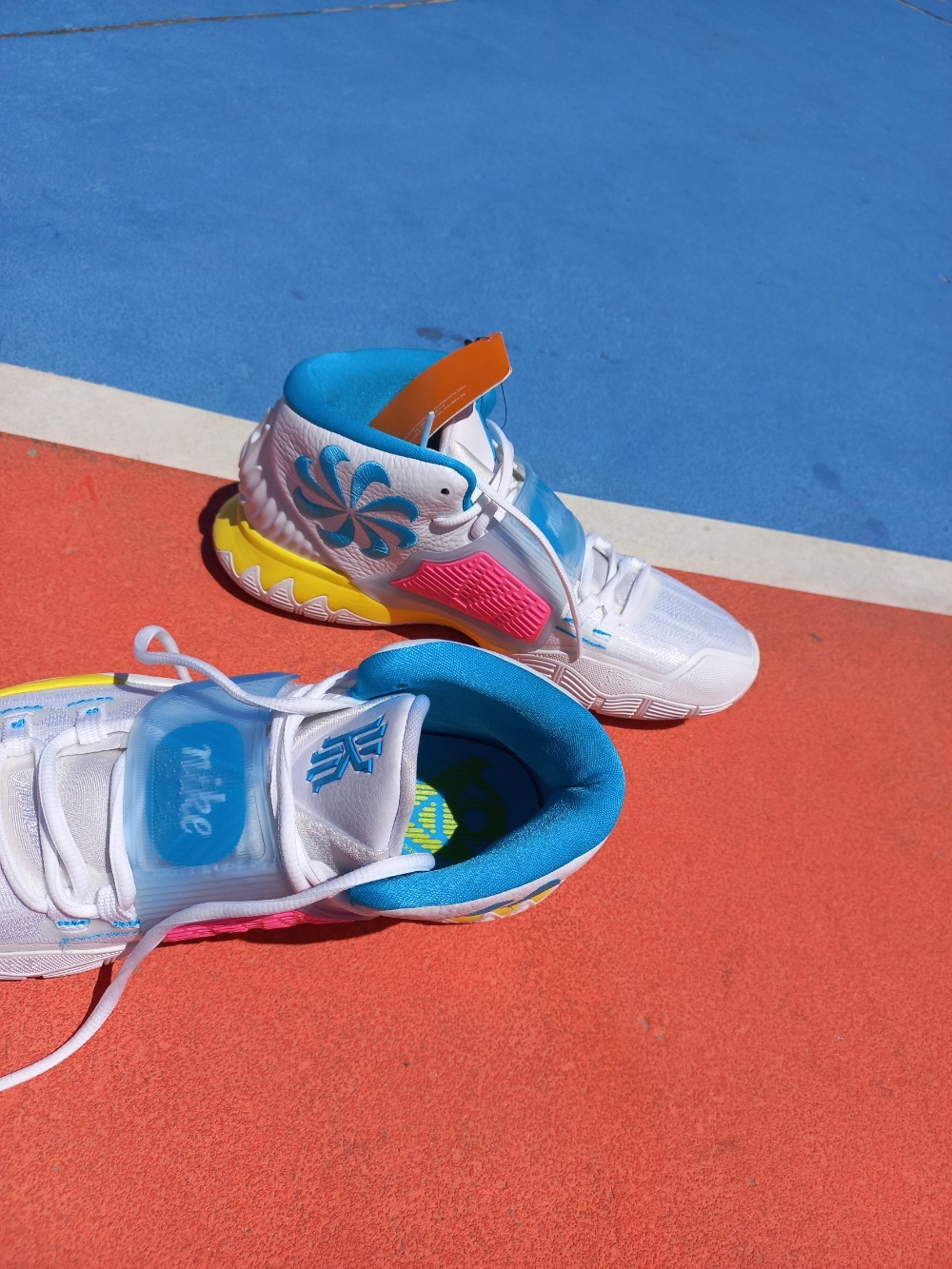 Nike Kyrie 6 90s