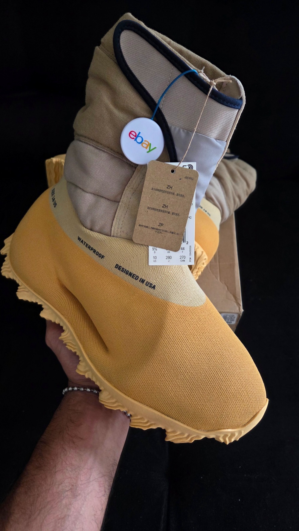 Bota adidas Yeezy Knit RNR Sulfur