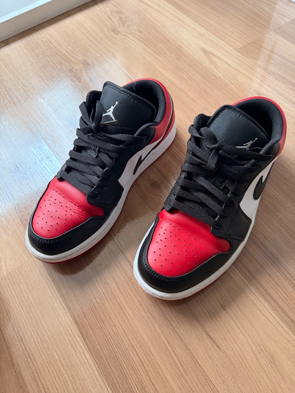 Air Jordan 1 Low Bred Toe Gym Red