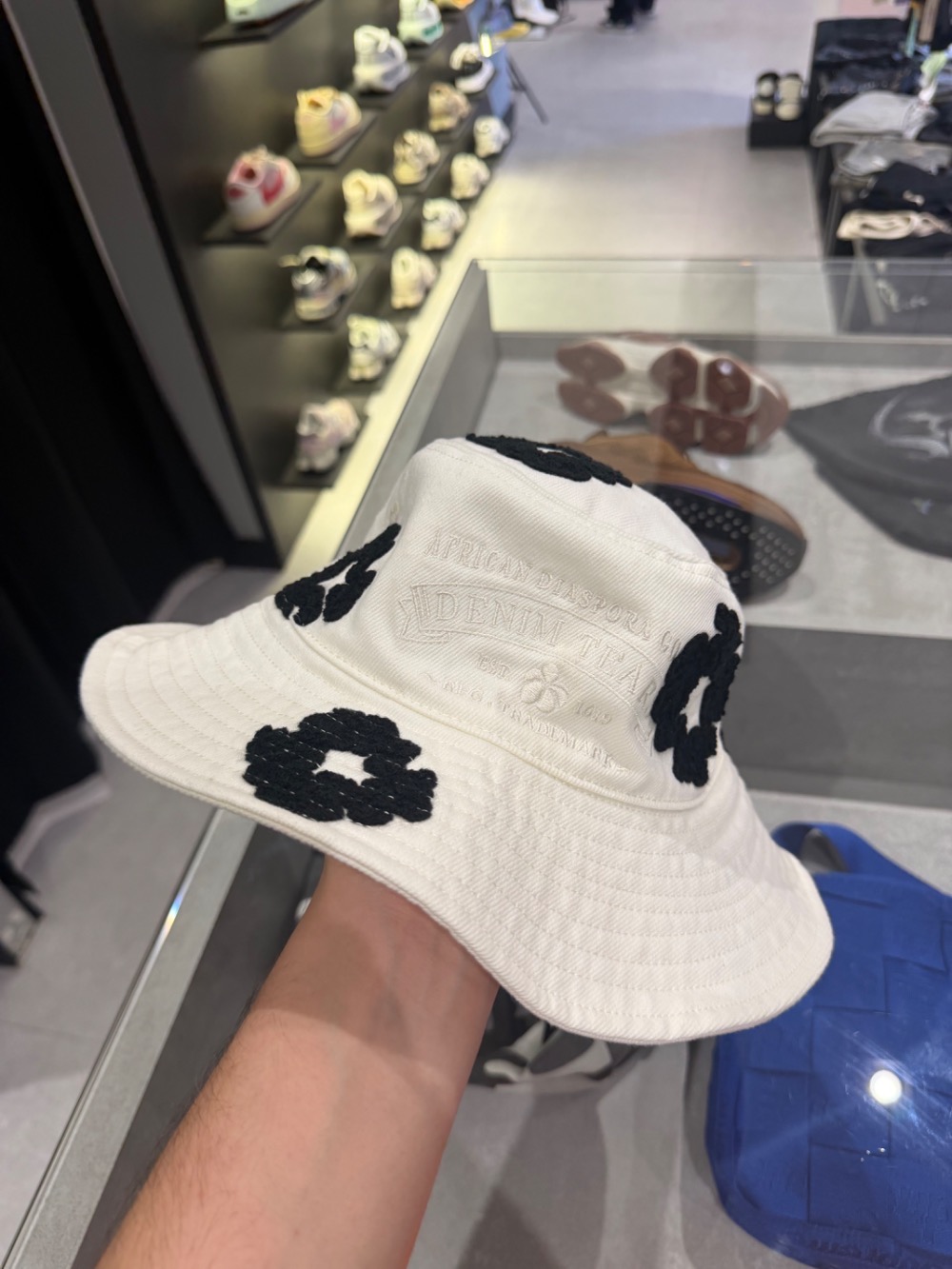 Bucket Denim Tears Cotton Wreath White