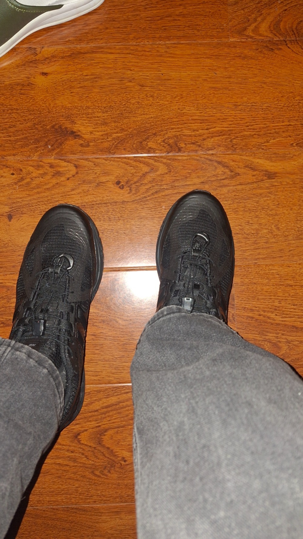 New Balance 1906R Black
