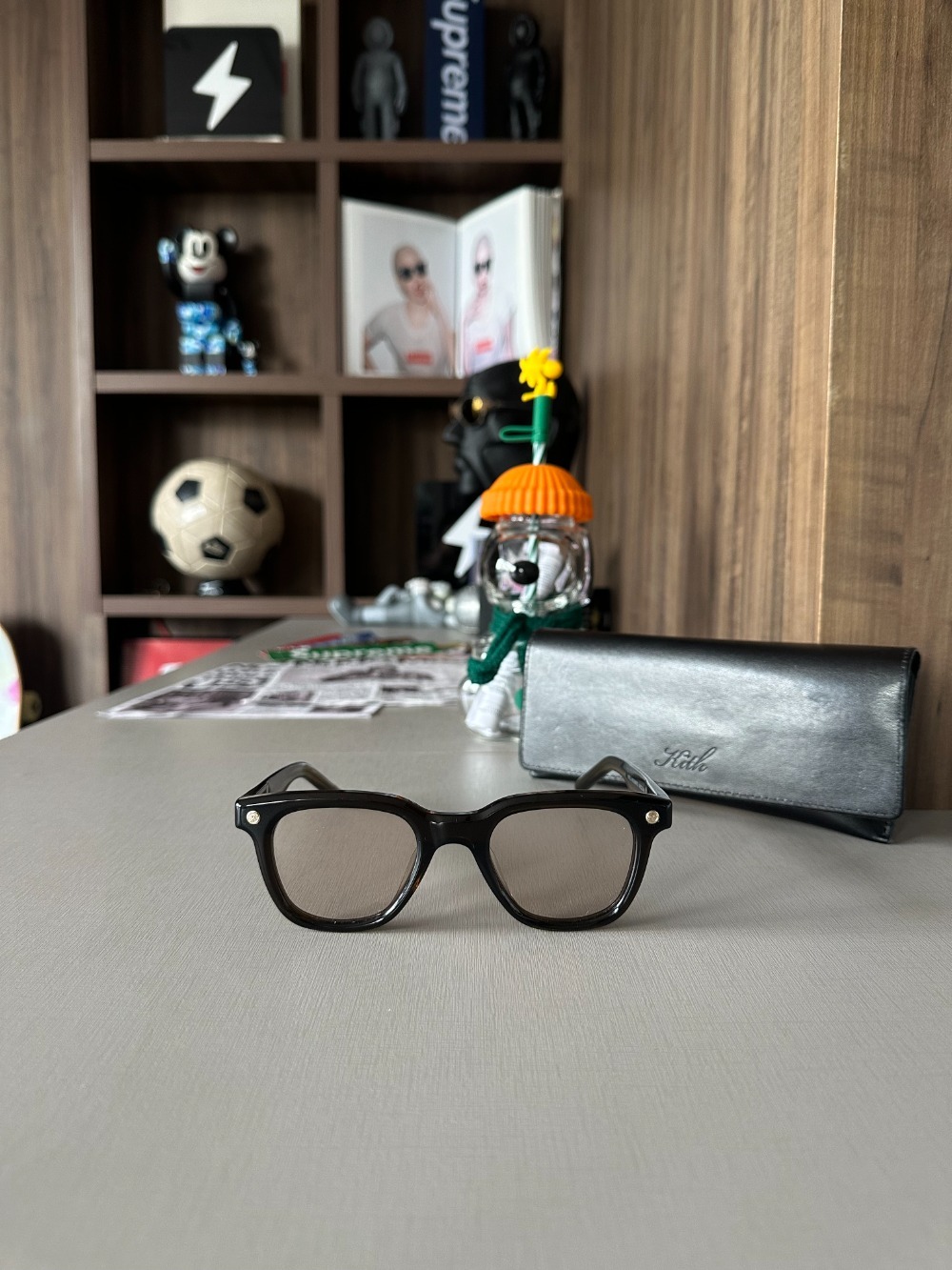 Óculos Kith Buell Incognito