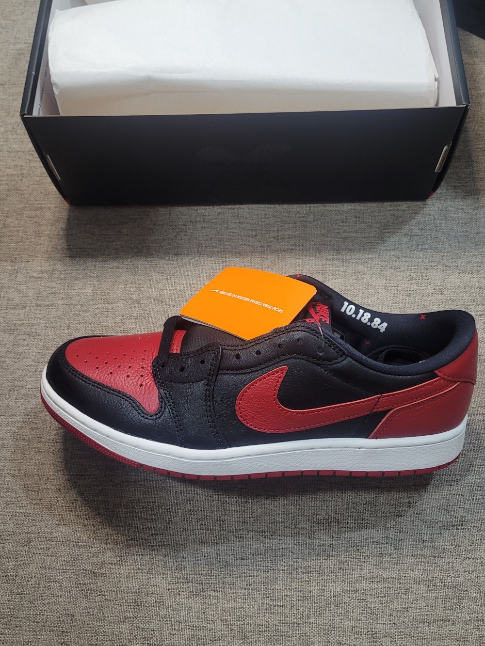 Air Jordan 1 Retro Low OG Banned Black Varsity Red