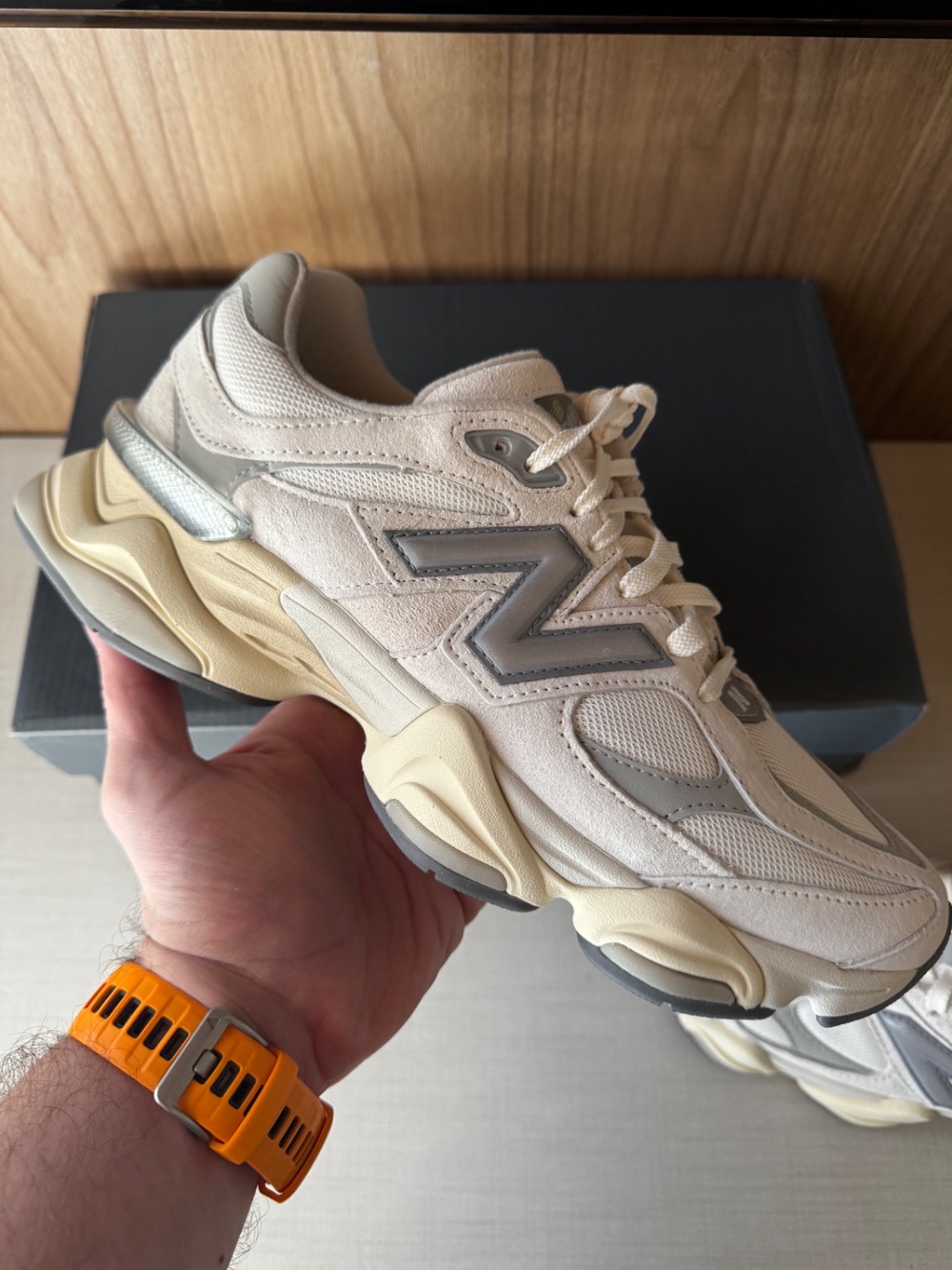 New Balance 9060 Sea Salt Concrete