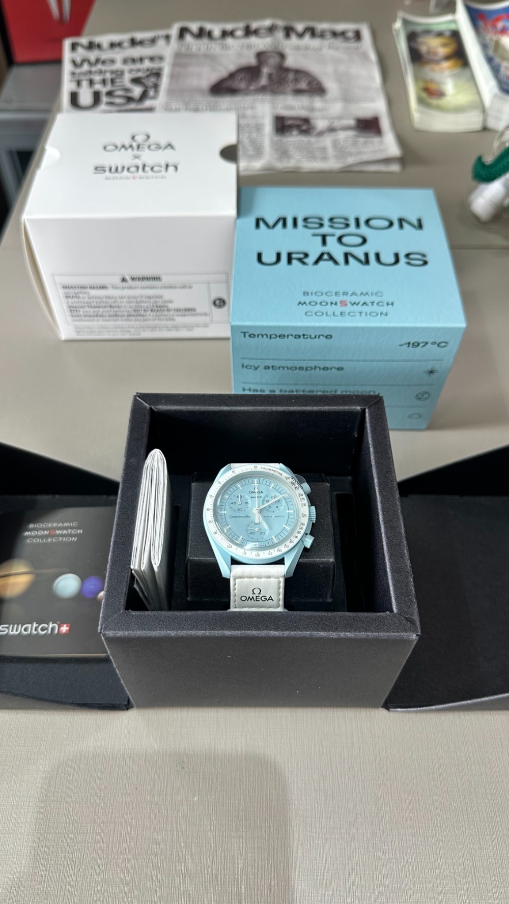 Swatch x Omega Relógio Bioceramic Moonswatch Mission to Uranus