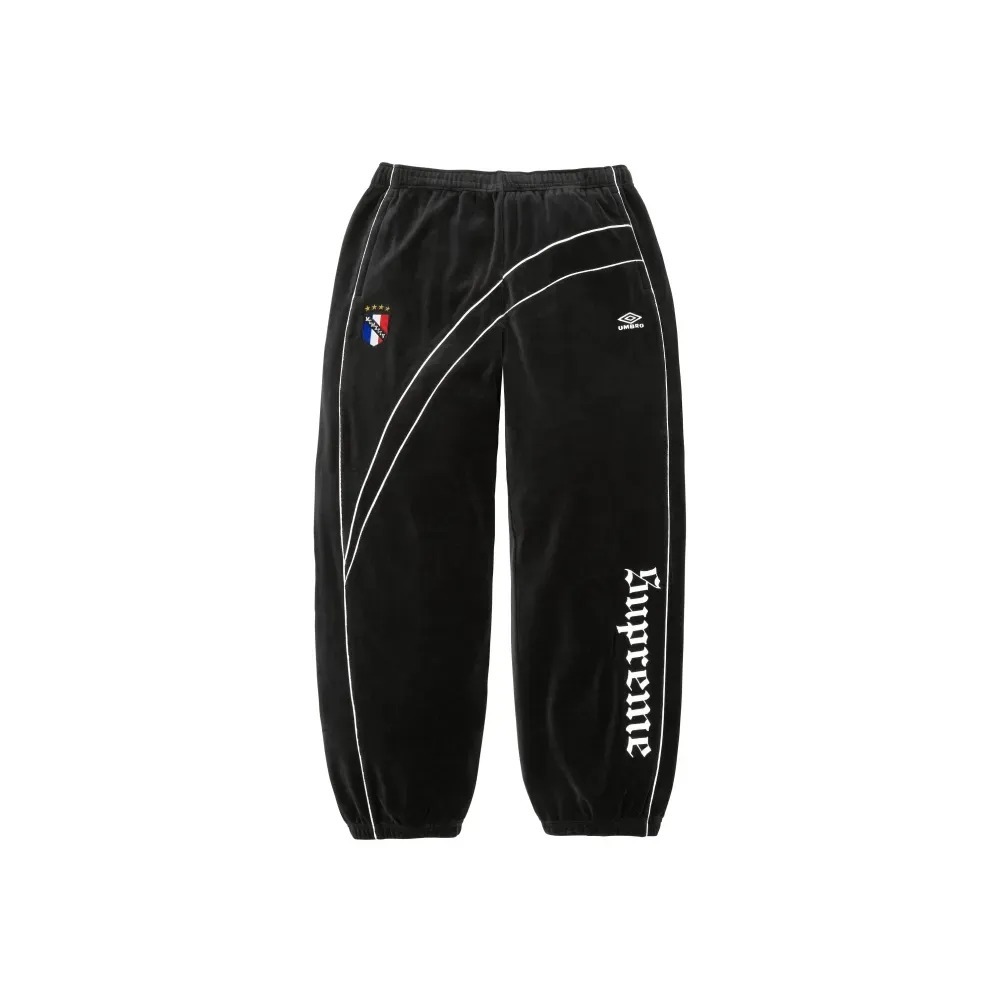 Umbro x Supreme Calça Velour Track Black FW26-W4