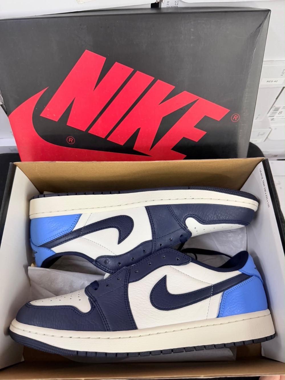 Air Jordan 1 Low OG Obsidian
