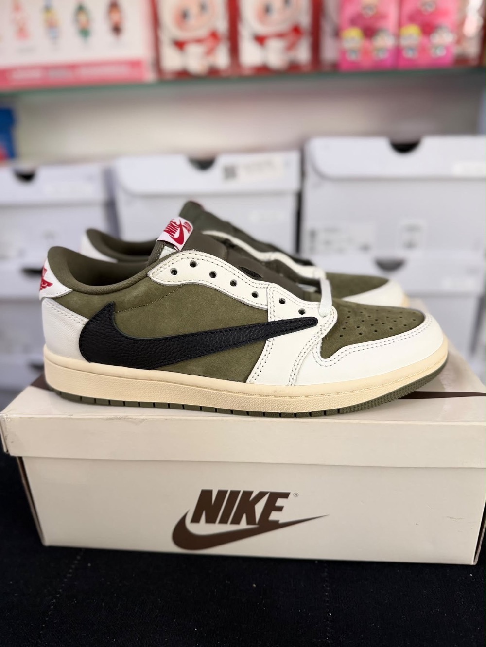 Travis Scott x Air Jordan 1 Low OG SP Medium Olive