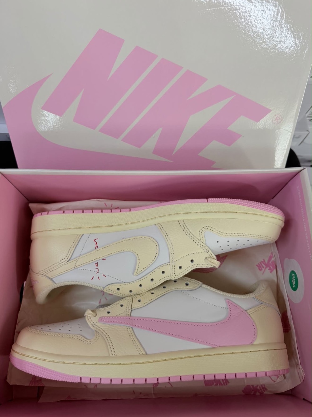 Travis Scott x Air Jordan 1 Low Sail Shy Pink Muslin