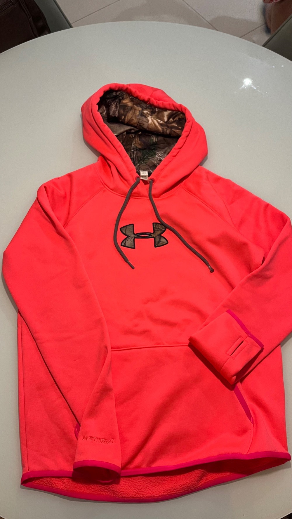 Moletom Under Armour Camo / Realtree Rosa com Capuz