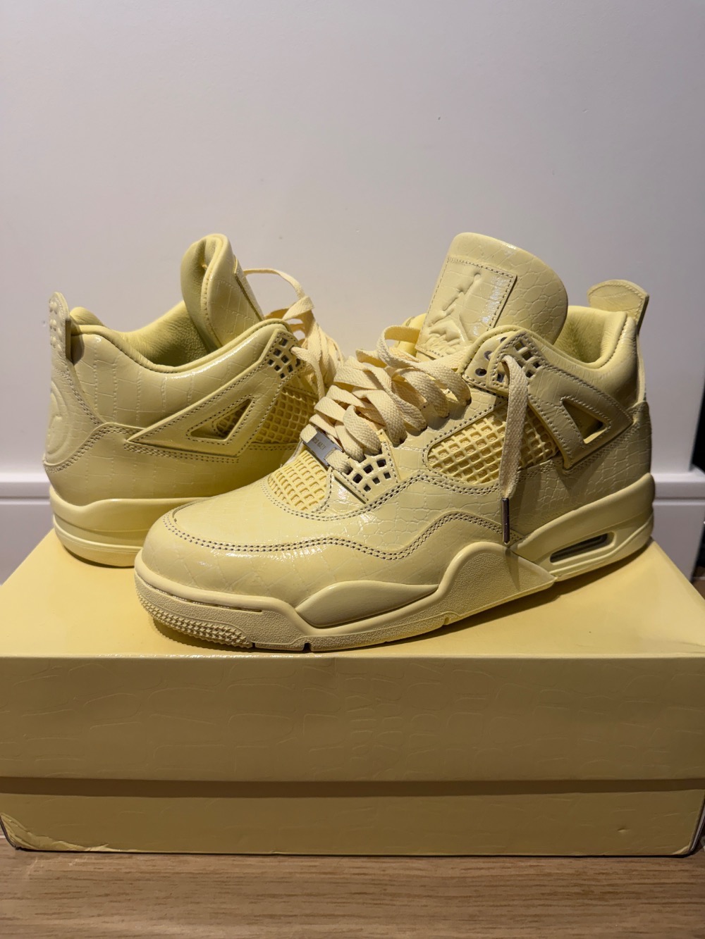 J Balvin x Air Jordan 4 Amazonas