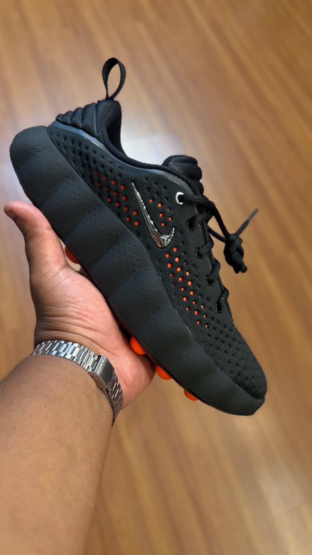 Nike Mind 002 Black — 45, Novo