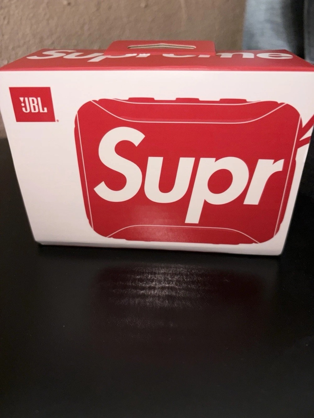 JBL x Supreme Caixa de Som Go 5 Red FW26-W8