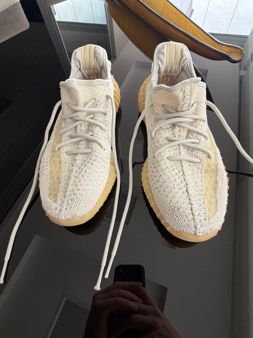 Yeezy Boost 350 v2 Light — 41, Usado