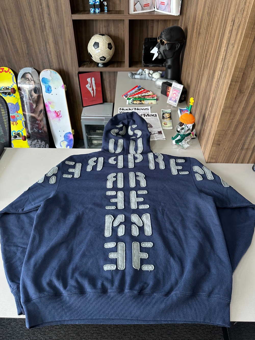 Moletom Supreme Mirrored Appliqué Hoodie Navy FW26-W7