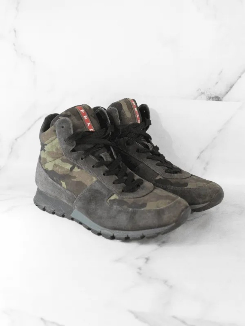 Tênis Prada Cano Alto Basic Logo Camuflado