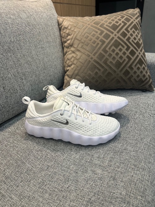 Nike Mind 002 White Vast Grey Anthracite Metallic Silver