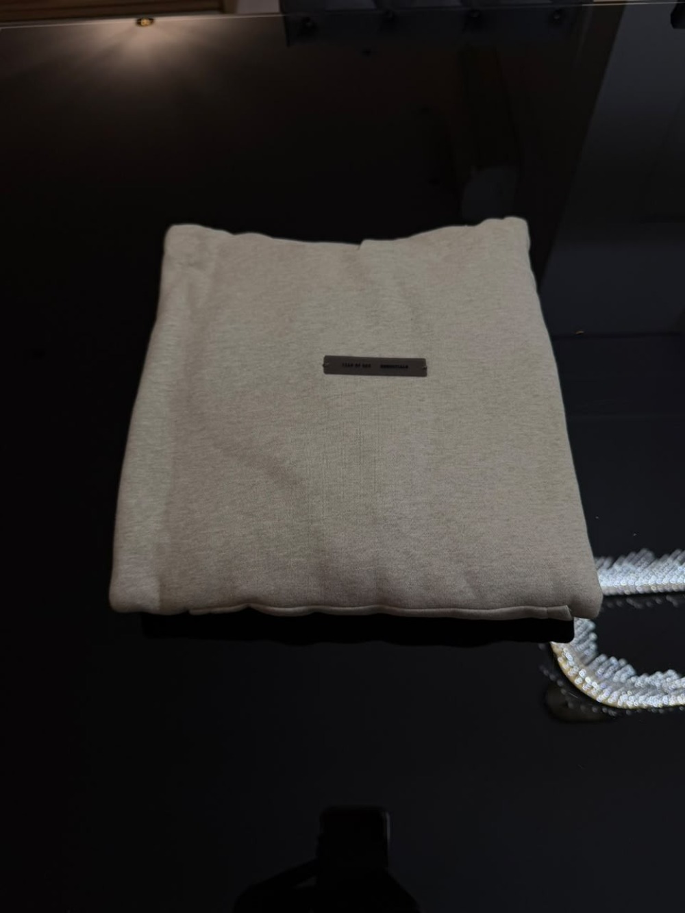 Moletom Fear of God Essentials Classic Fleece Heather Stone — P, Novo