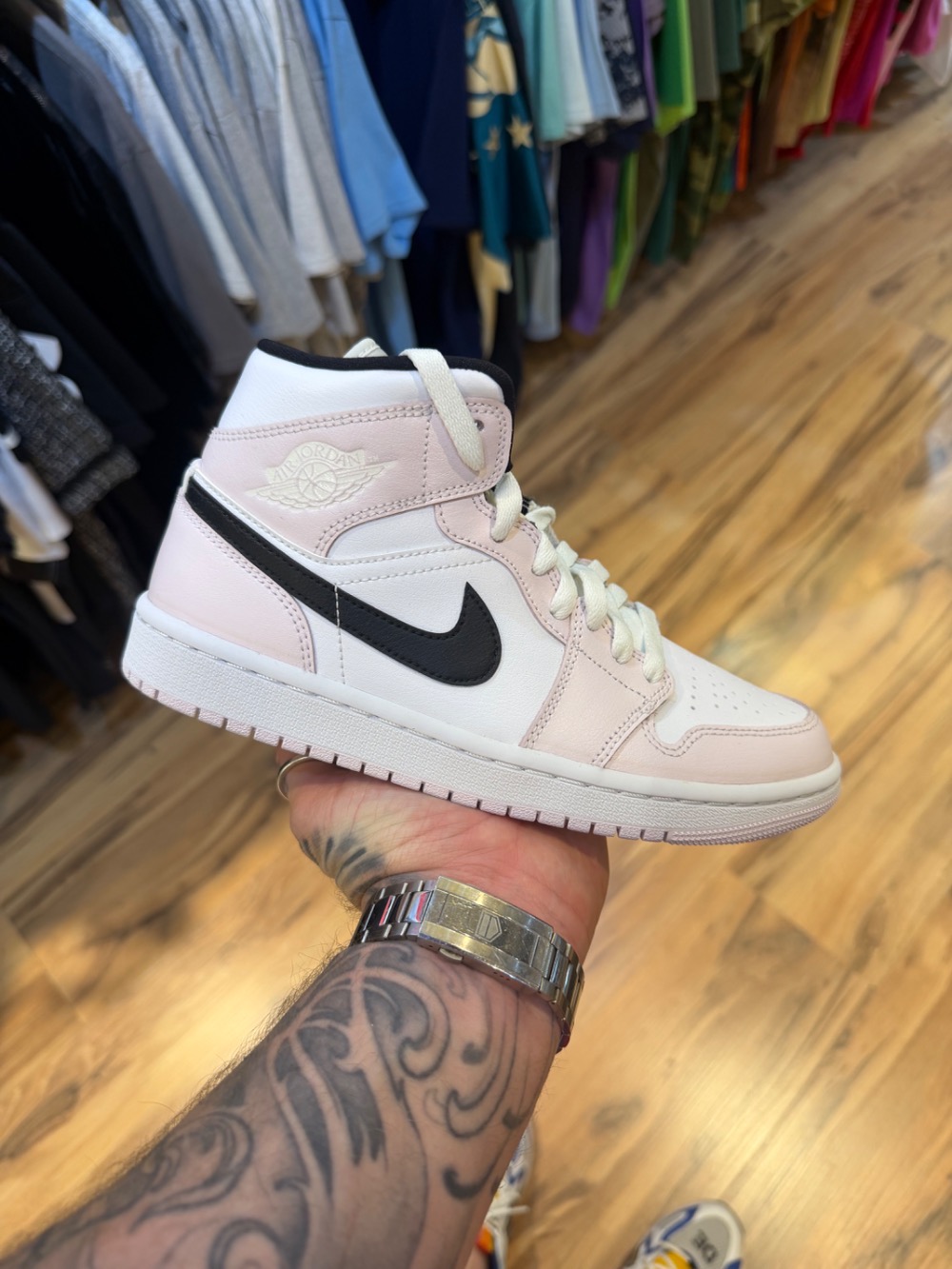 Air Jordan 1 Mid Pink Black