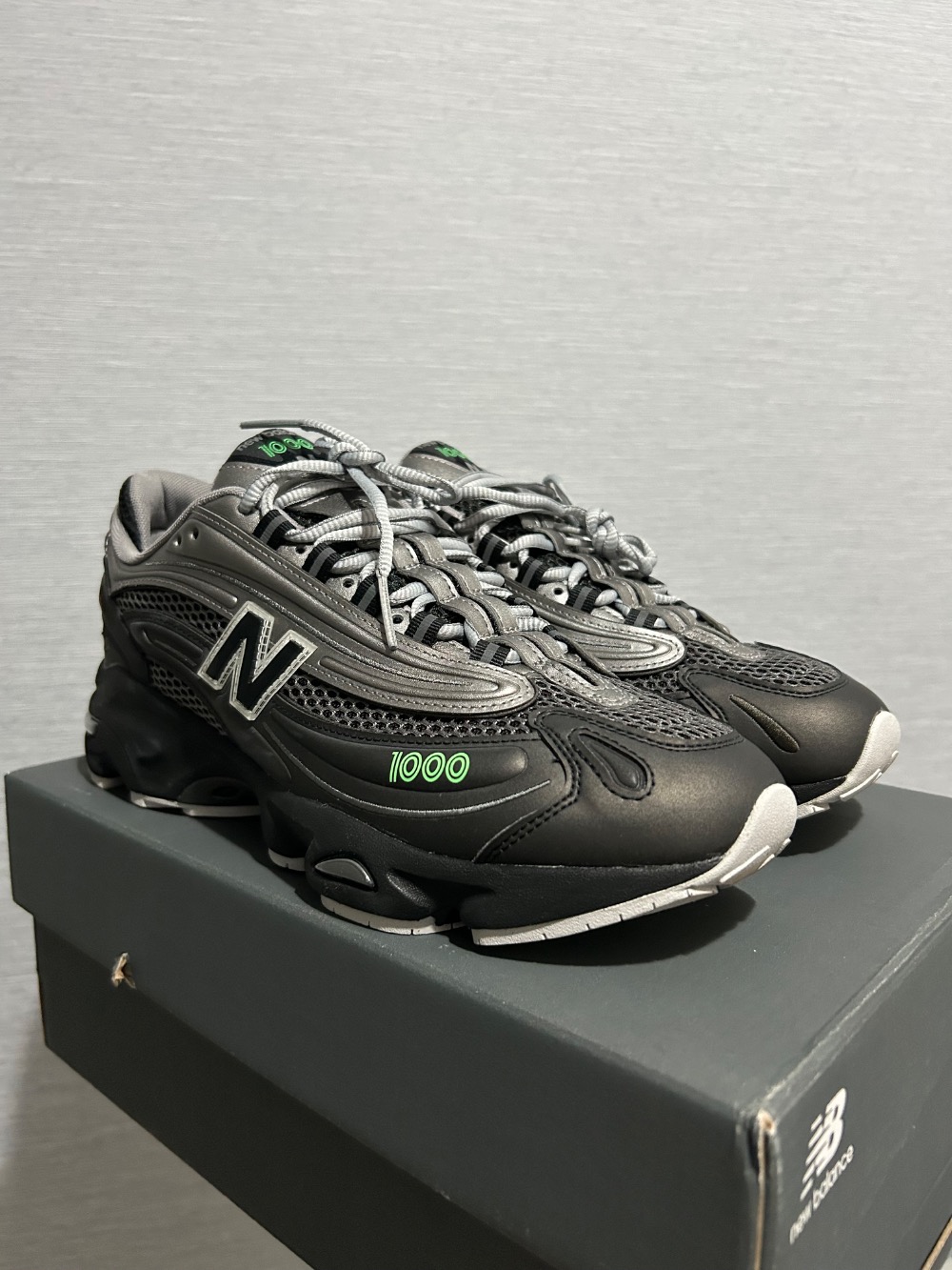 New Balance 1000 Lime Leaf