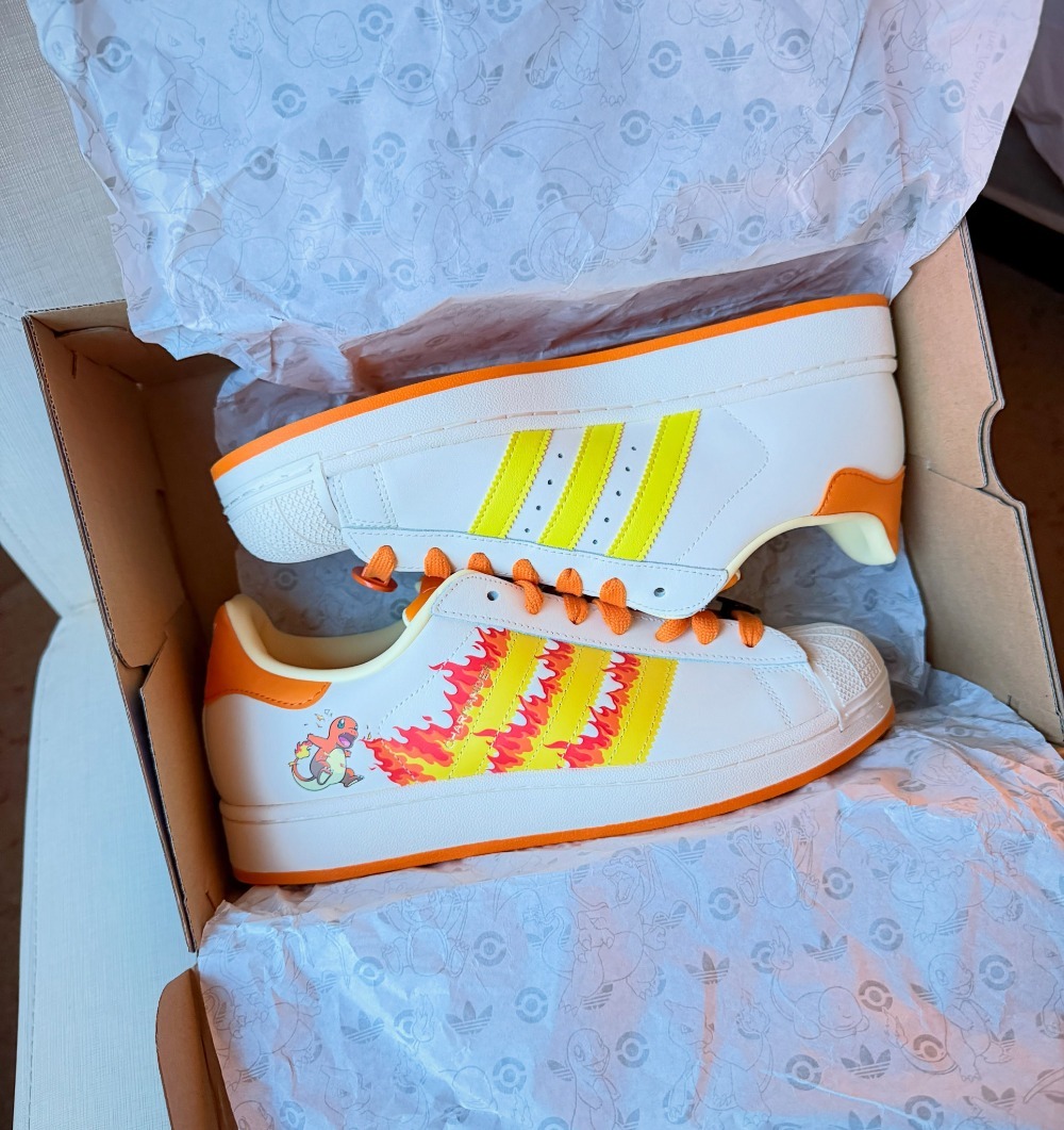 Pokémon x adidas Superstar Charmander Orange