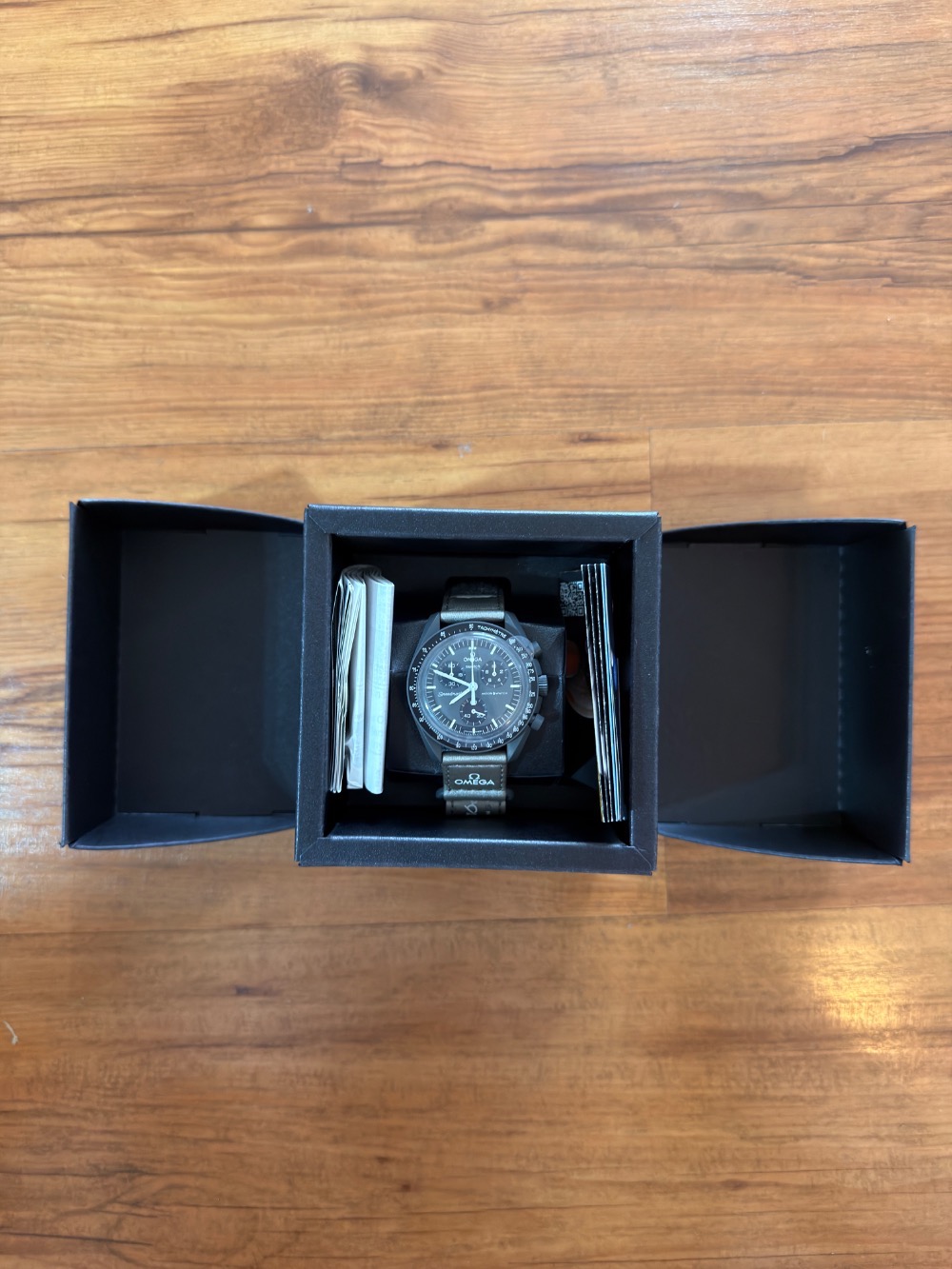 Swatch x Omega Relógio Bioceramic Moonswatch Mission to Mercury 42mm