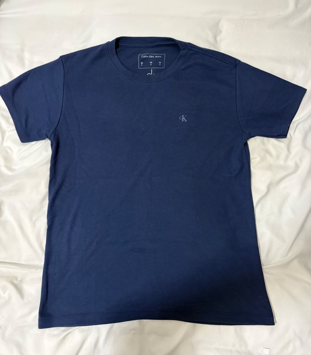 Camiseta Azul Marinho Calvin Klein