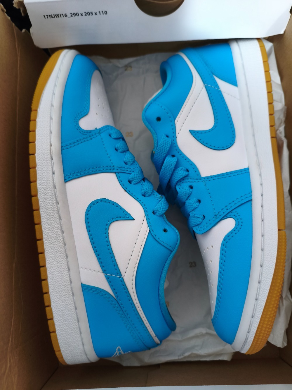 Air Jordan 1 Low White Dark Powder Blue Gum