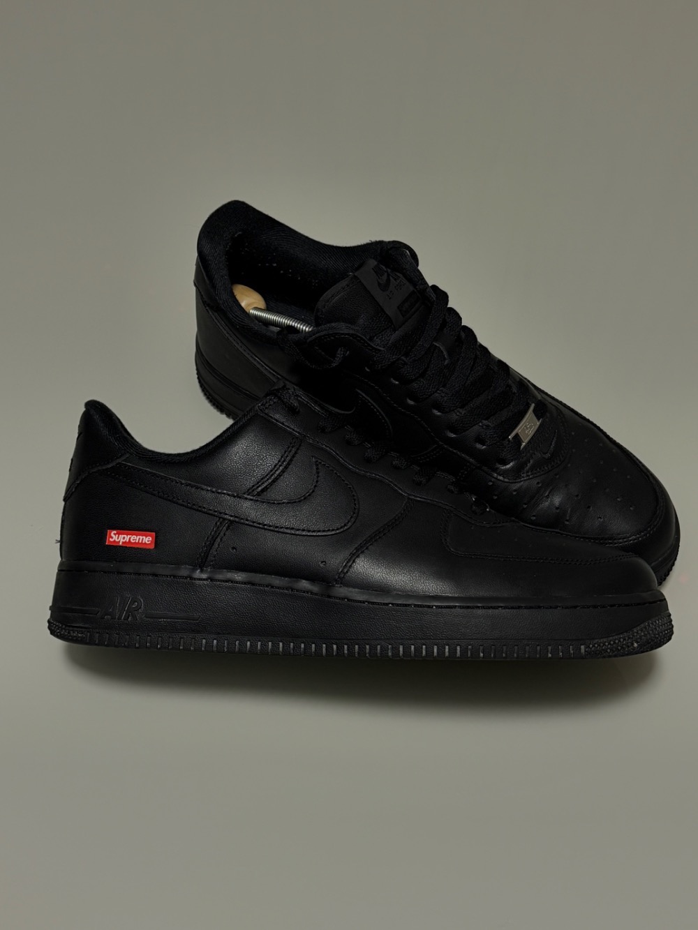 Supreme x Nike Air Force 1 Low Black