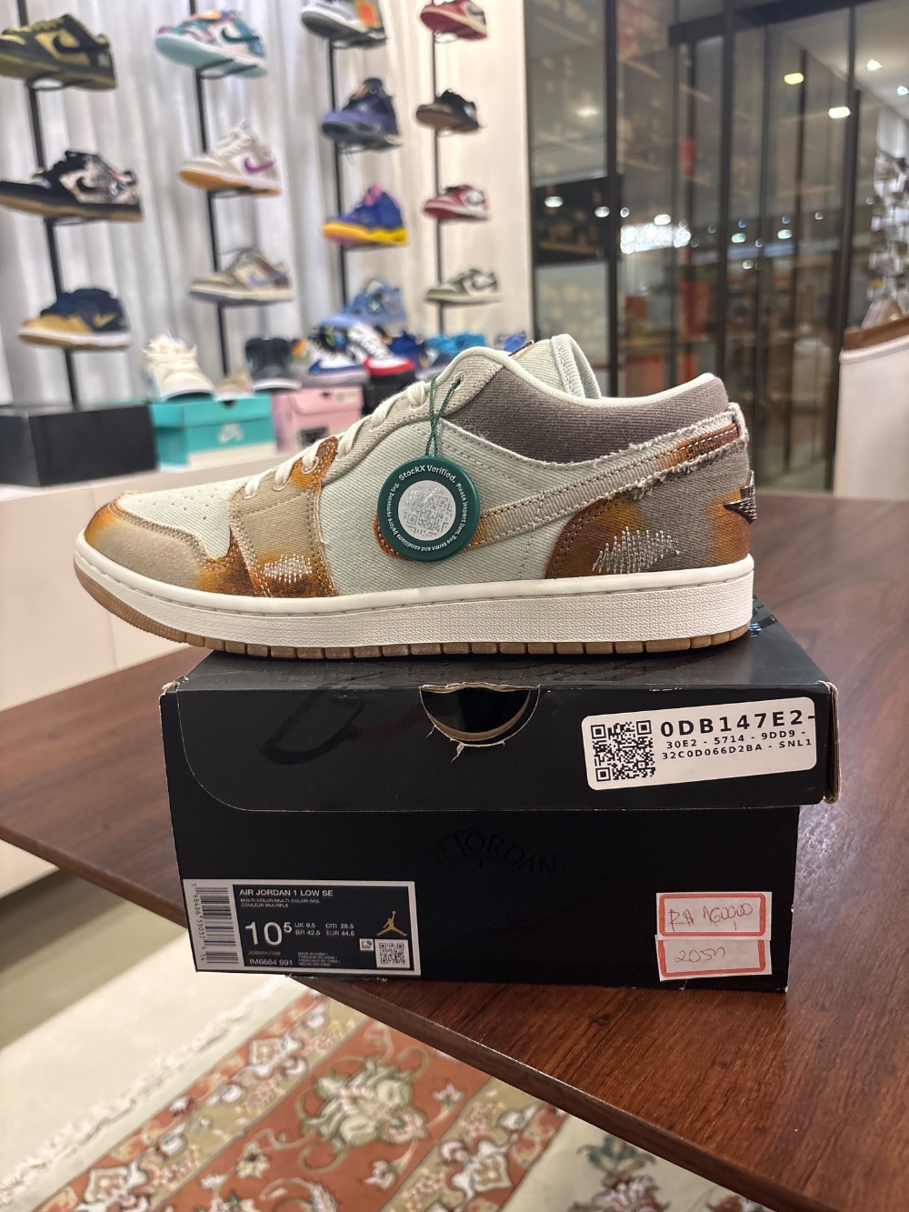Air Jordan 1 Low SE Sail Light Bone — 42.5, Novo