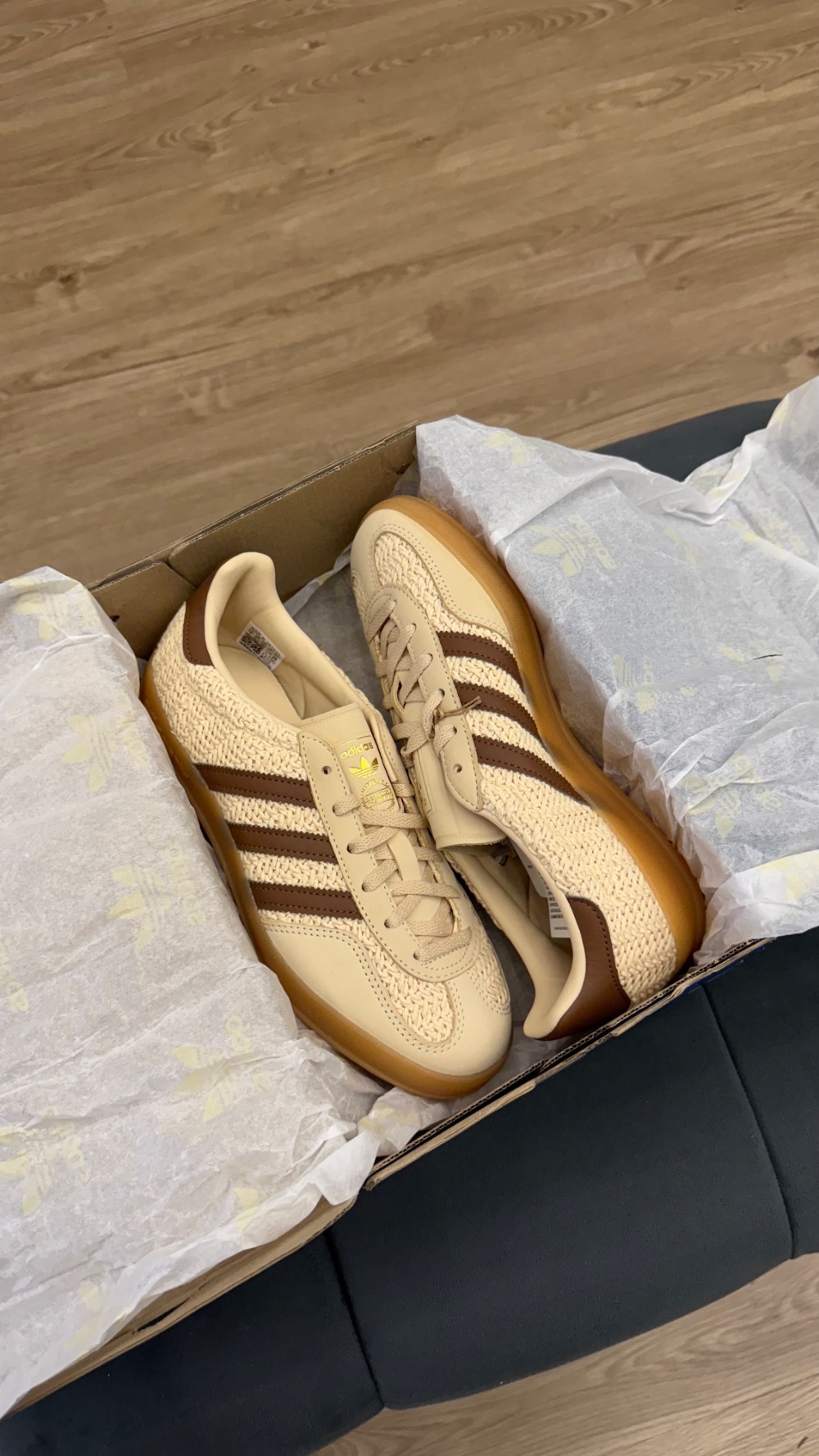 adidas Gazelle Indoor W Sand Strata Preloved Brown Gum