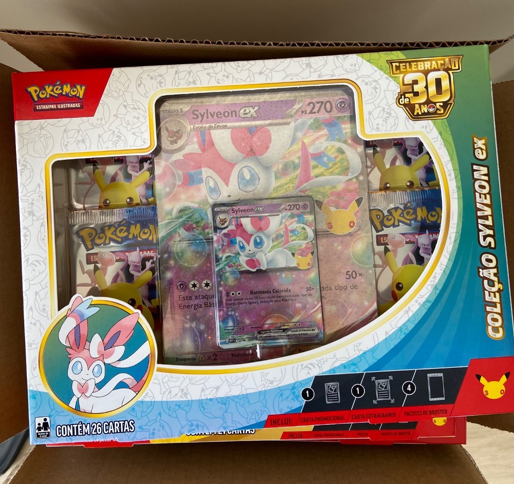 Box Coleção Celebração de 30 Anos (Sylveon ex) Pokémon TCG PT-BR