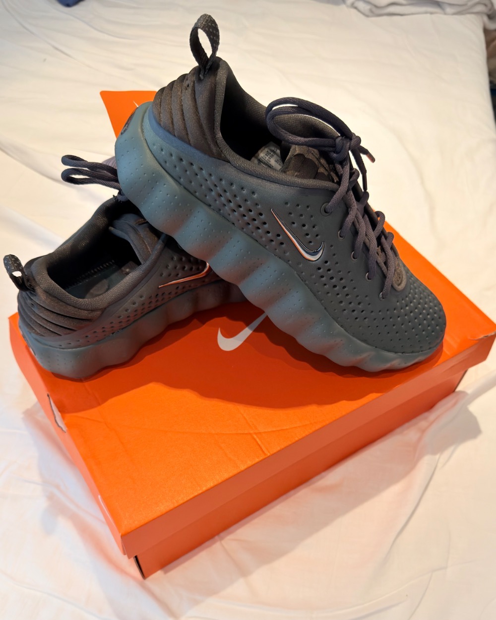 Nike Mind 002 Camo Green Phantom Newsprint