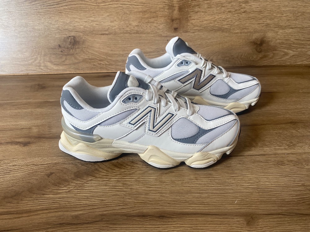 New Balance 9060 Sea Salt Castlerock Infantil — 36, Novo