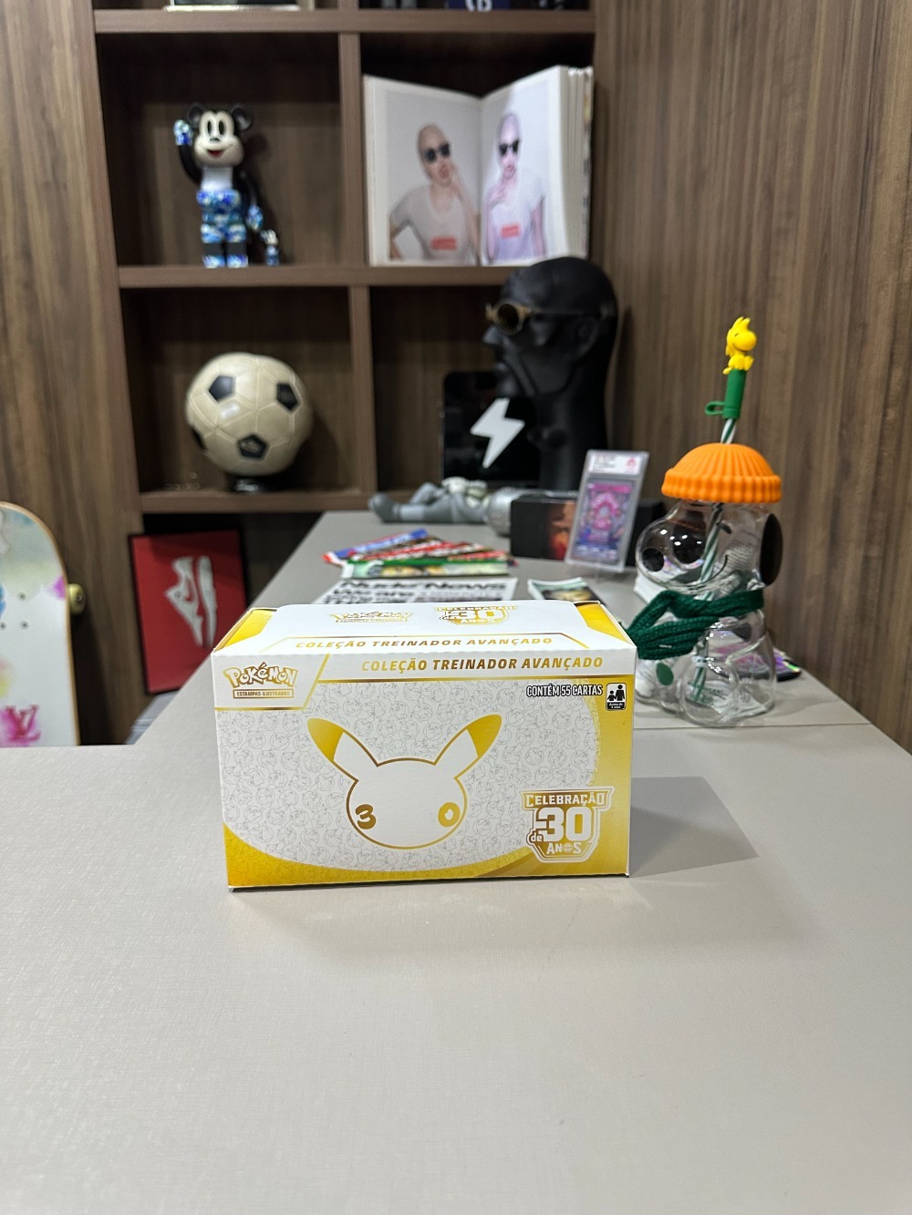 Coleção Treinador Avançado ETB Celebração de 30 Anos Pokémon TCG PT-BR