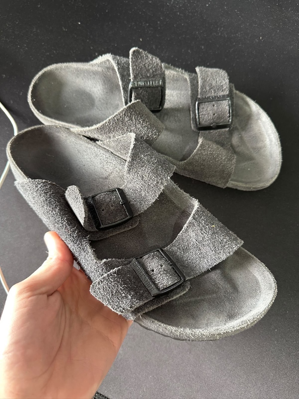 Sandália Birkenstock Arizona Suede Grey