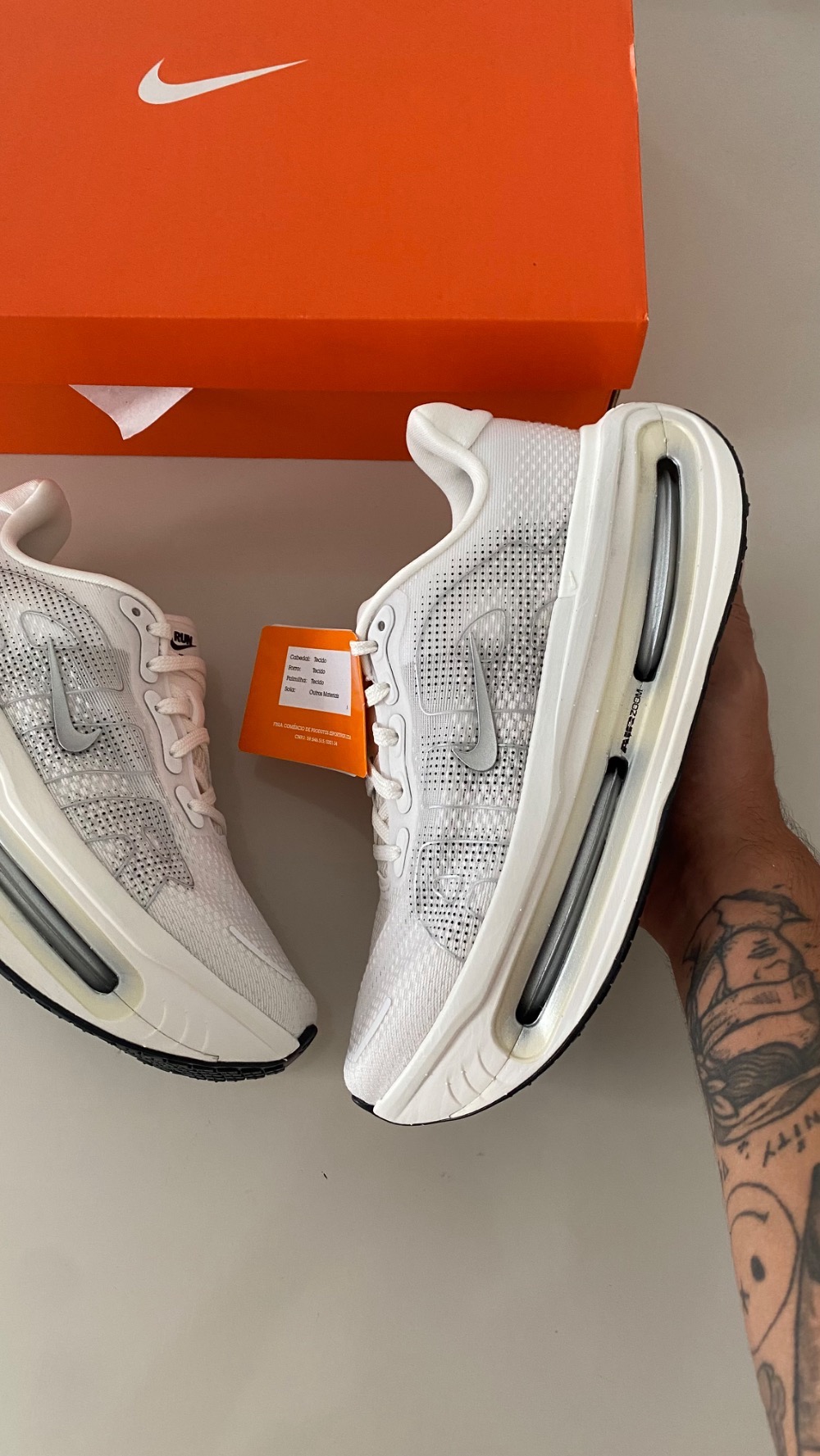 Nike Air Zoom Vomero Premium Summit White Sail