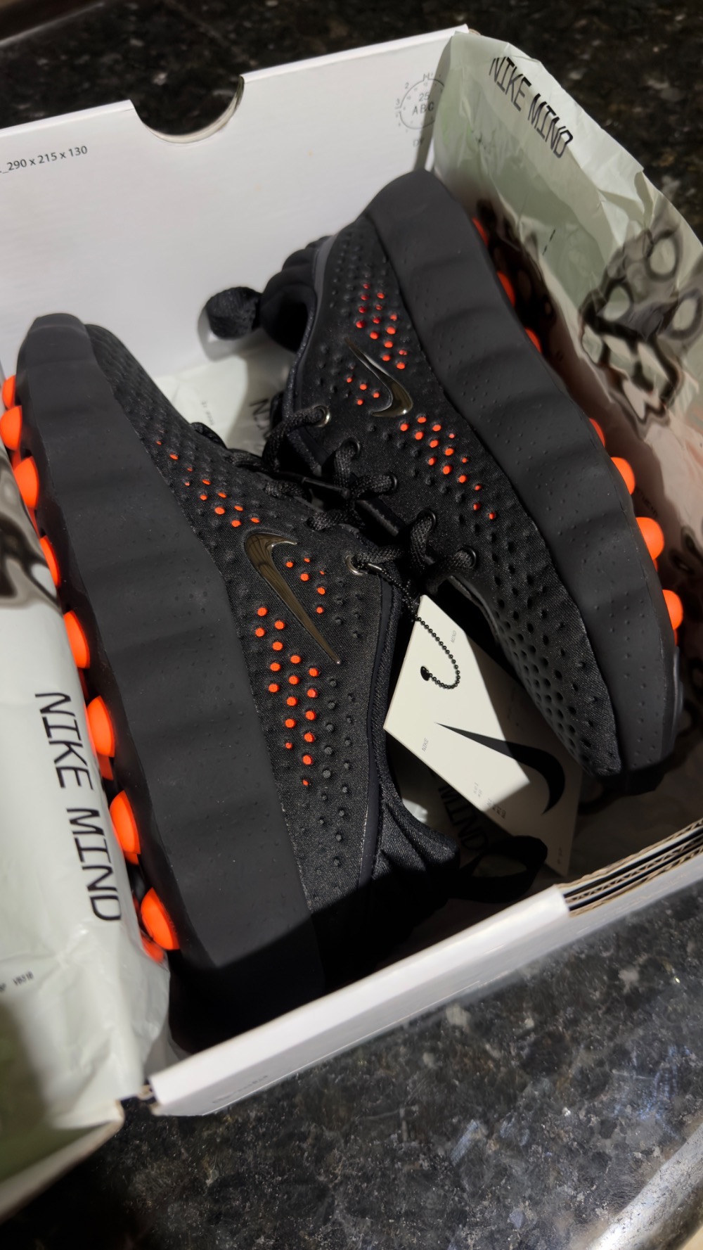 Nike Mind 002 Black Chrome Feminino