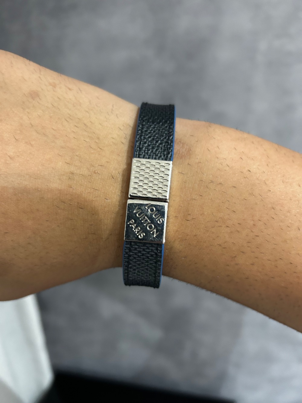 Louis Vuitton Pull It Damier Cobalt